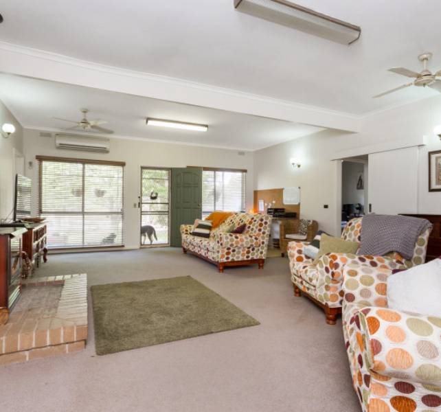 Country Life Abundance Step Up Property Real Estate Bendigo